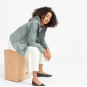Everlane Cropped City Anorak Jacket in Pale Sage